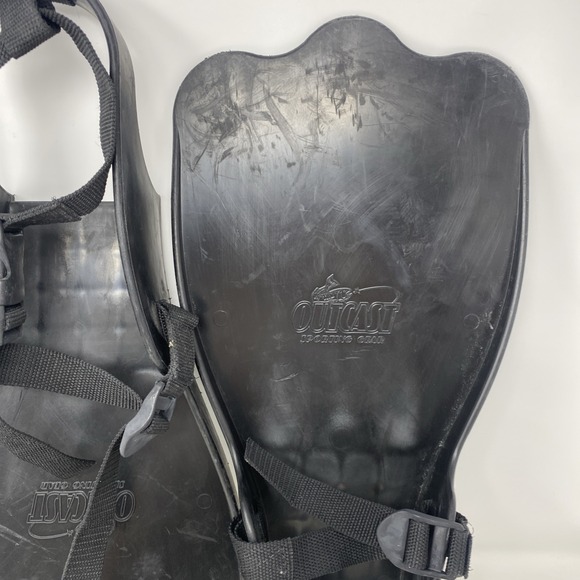 Outcast Sporting Gear Float Tube Kick Fins 20"x9" Black Adjustable Straps - Picture 2 of 9